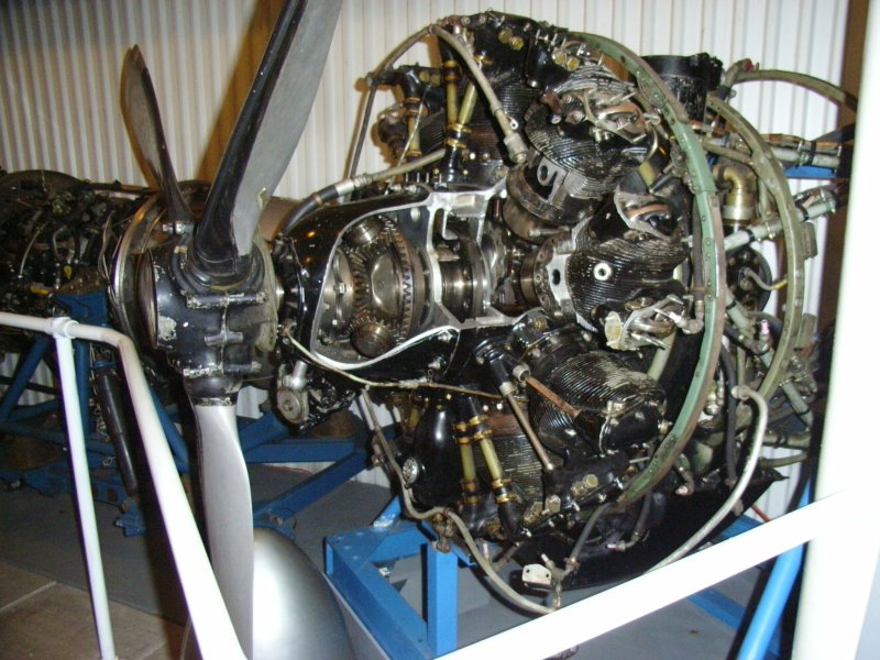 Photo of aero engine cut away to show inside