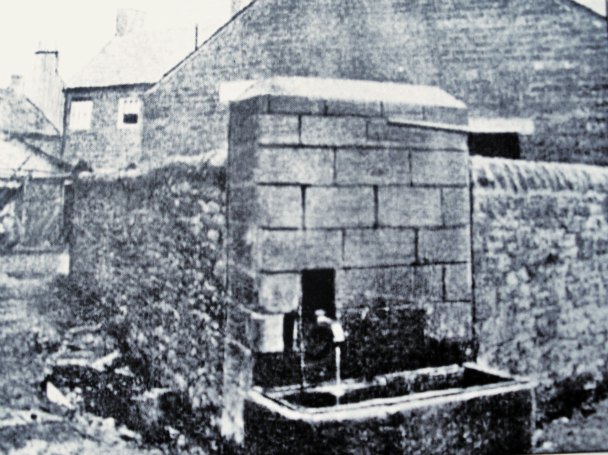 The Gaumless Fountain, Barrowford, pre 1911